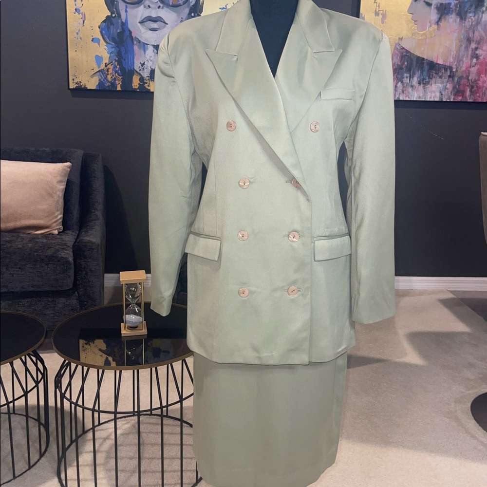 Light green Skirt suit set